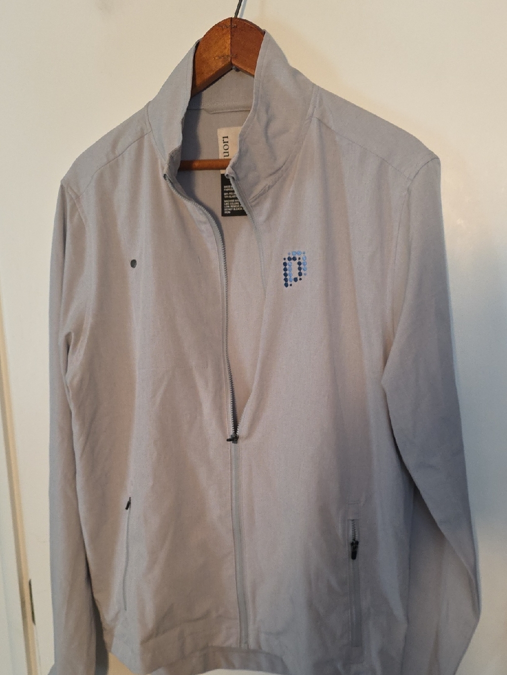 Vuori Small Light Gray Zip Front Jacket Perfect Condition
